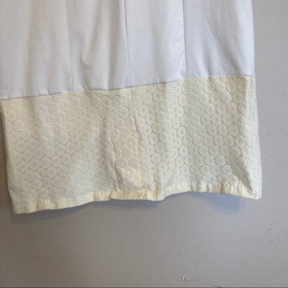 Cream Lace Dress - Picture 6 of 6
